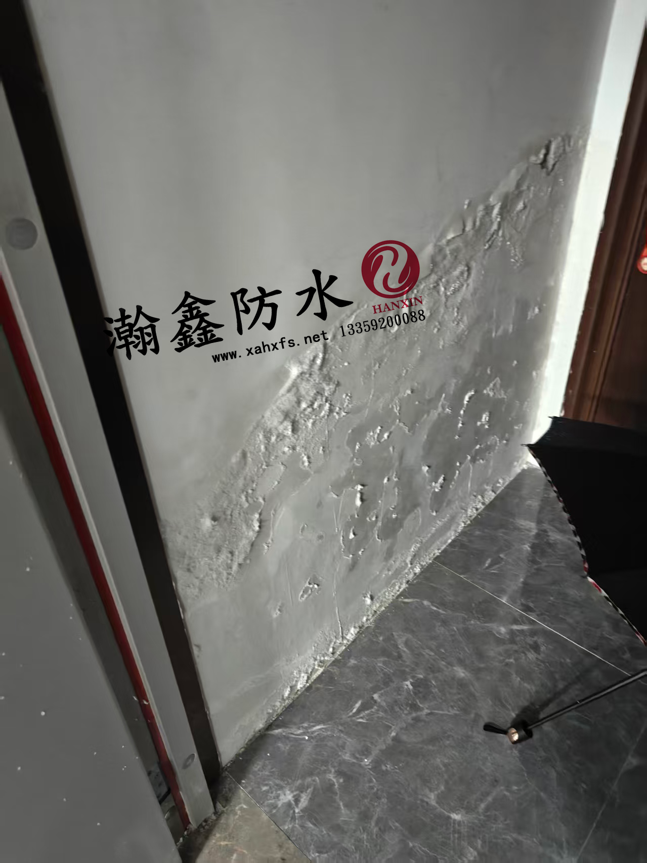 厨房漏水奇葩案例—漏点在谁也想不到的地方(图1)