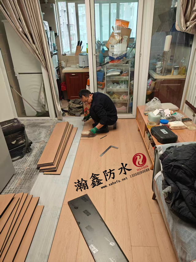 地砖空鼓别纠结，三四个小时换地板，以后再不烦(图5)